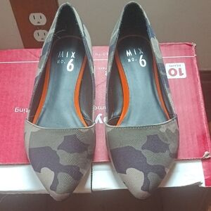 Mix No. 6 Camouflage Patterned Flats